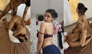 Tamil Teen Babe Teasing Showing & Threesome Sex Hardly Porn XXX